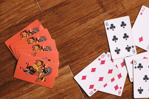 Spoons - 3-13 players